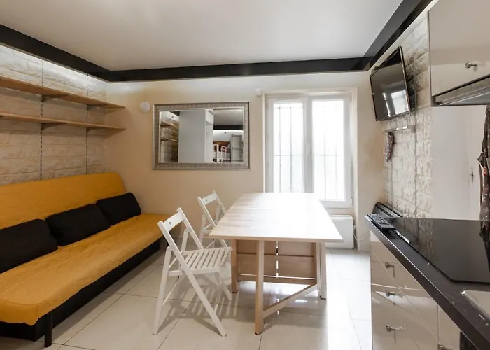 Studio a Paris et désinfection rigoureux du logis, Francia