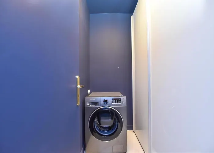 Ferienwohnung Luxury Paris La Vie En Rose Jacuzzi Terrasse Parking, Frankreich