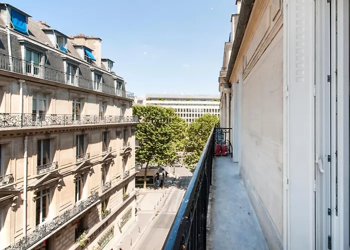 Pick A Flat'S Champs Elysees Apartments - Rue Lincoln Paris, France