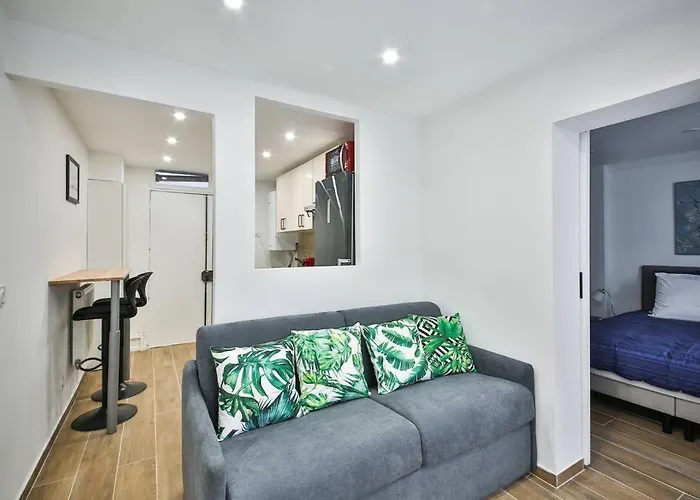 Ferienwohnung Le Nid De Montmartre Paris, Frankreich