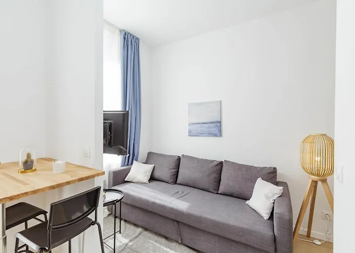 Nice 23 M Bright And Renovated Courtyard Side París, Francia