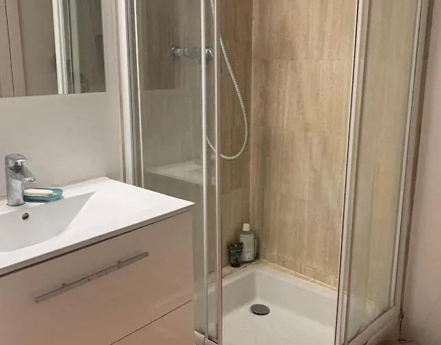 Best Central Chambres Privees - Seine & Louvre In The Connected Heart Of Paris, Frankreich