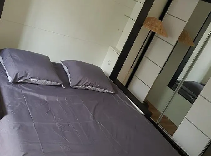 Ferienwohnung Paris Auriol, Frankreich