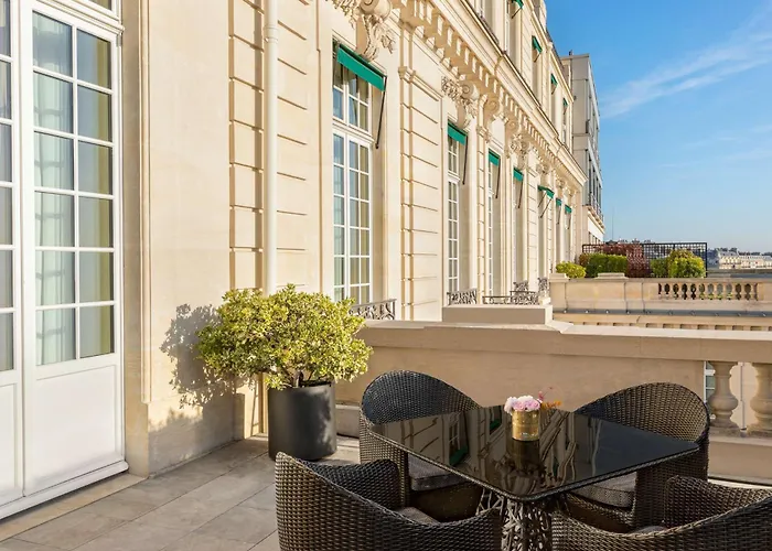 Shangri-La Paris, Frankreich