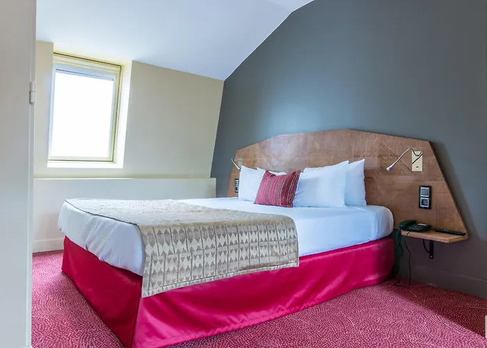 Posy Hotel By Happyculture Paris, France