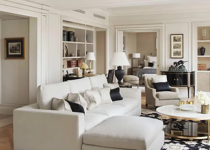 Four Seasons Hotel George V Париж, Франція