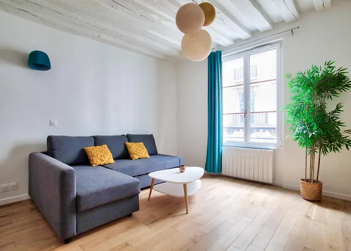 1 Bedroom Louvre Saint Honore Free Netflix Paris, France