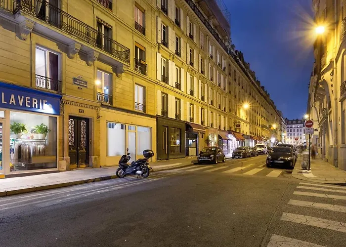 Chic Saint-Germain-Des-Pres Studio For 4 - Prime Location Paris, France