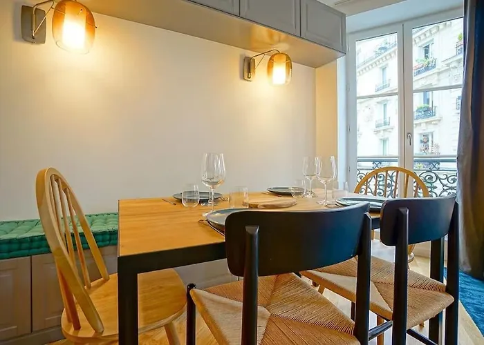 Elegant Appartement Dans Le Marais - Paris 3, France