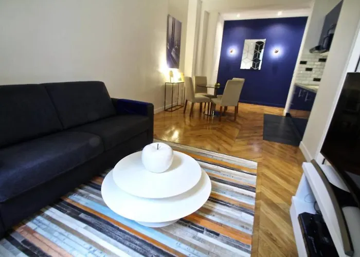 Apartment Near Montmartre Paryż, Francja
