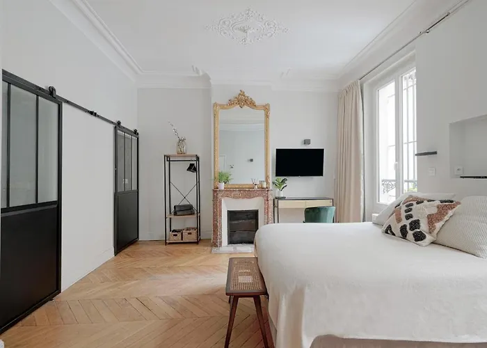 Studio Quartier Champs Elysees 2 Free Netflix París, Francia