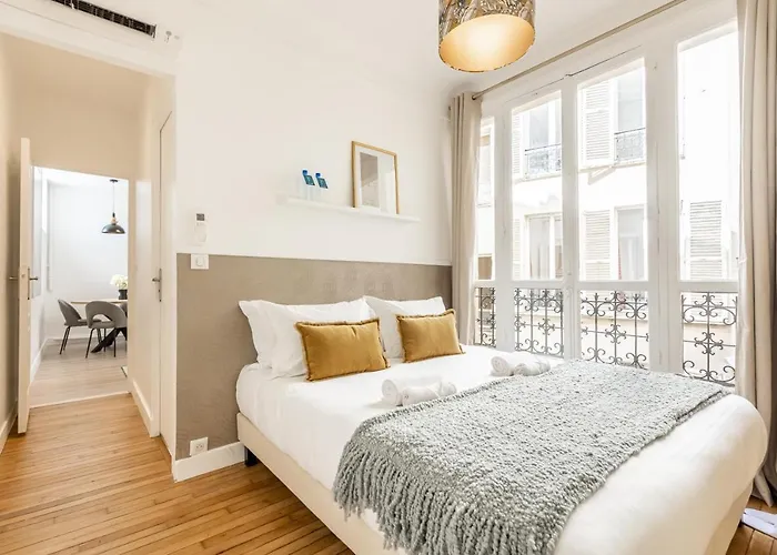 Sweett - Maison Wagram Paris, France