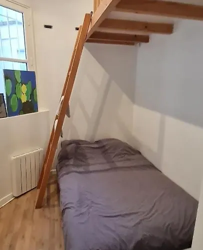 Cosy Studio In Montmartre Paris, Frankreich
