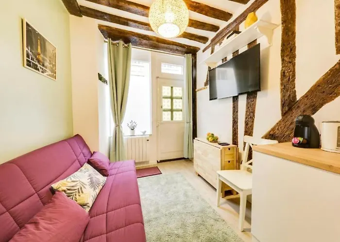 Appartamento Juliette - Tiny 1Br Pantheon Luxembourg Hideaway Parigi, Francia