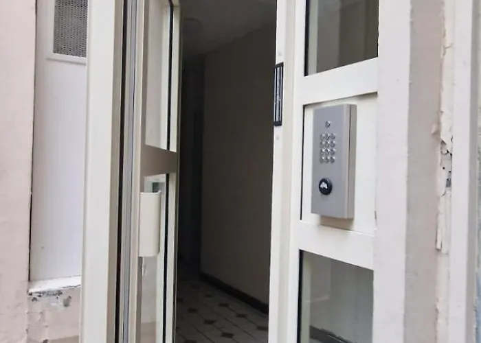 Chambre 2 Personnes Dans Appartement Parigi, Francia