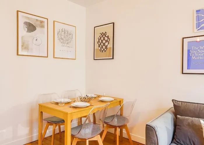 Appartement Spacieux -1Bdr/4P -Le Bas Montmartre Paris, Frankreich