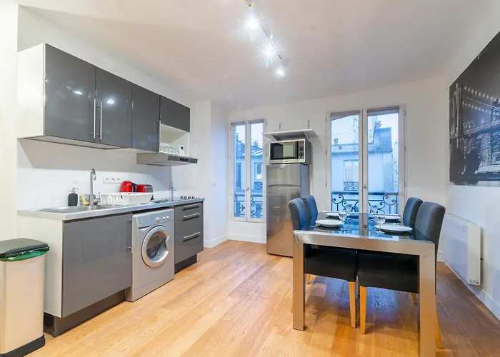 Luxurious 1 Bedroom Tour Eiffel Saint Dominique Free Netflix París, Francia