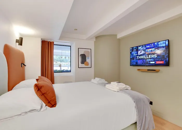 Incroyable Appartement - 3Br-8P - Pl De La Nation Parigi, Francia