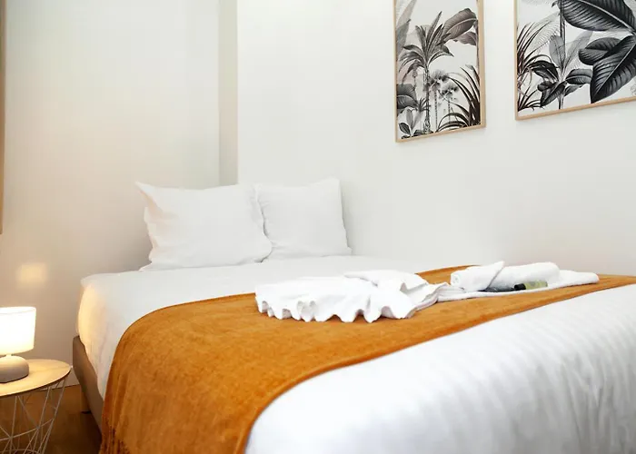 Nets Inn Apartments - La Coulee Verte Париж, Франція