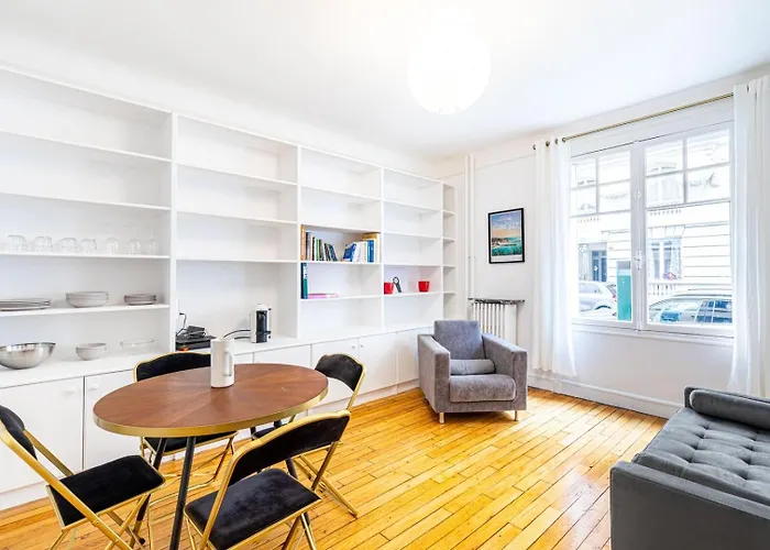 Guestready - Beautiful Getaway Near Eiffel Tower Apartamento Paris, França