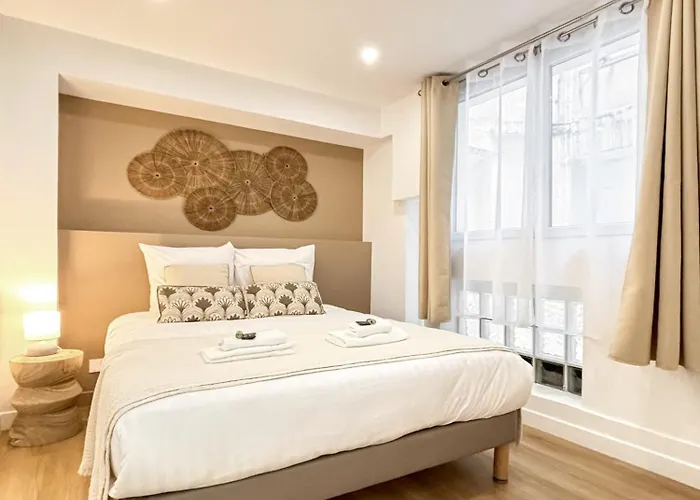 Nets Inn Apartment - Gare De Lyon Paris, France