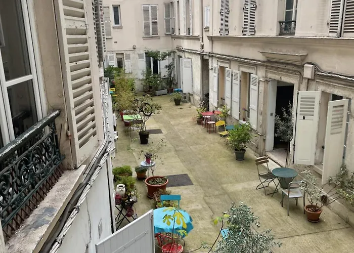 Appartamento Au Bas De Montmartre ! Parigi, Francia
