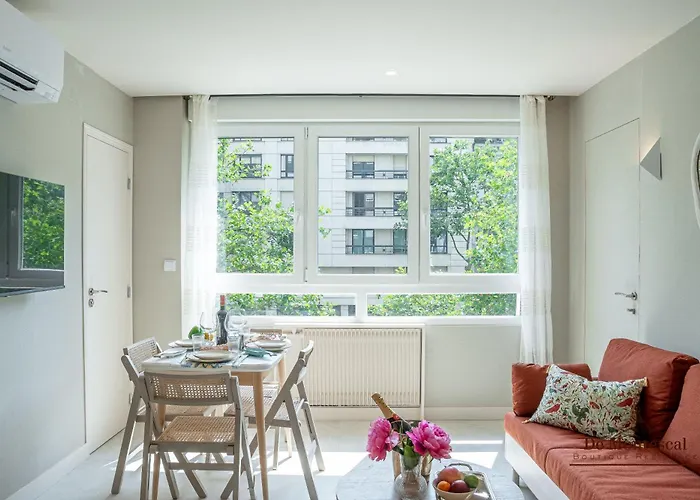 Montparnasse- Hot Tub And Ac Cosy Apartment A Prime Location 40M2 Paris, France