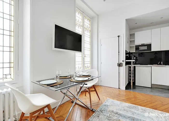 Charming Studio - 3P - Le Marais Paris, France
