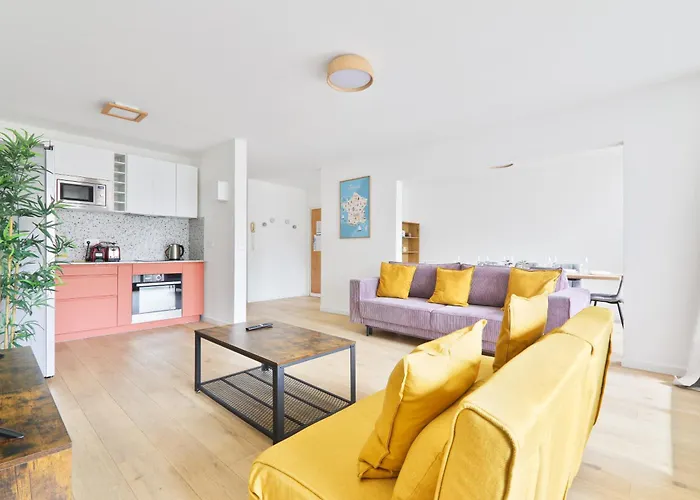 Appartement Quartier Canal Saint Martin Free Netflix Paris, France