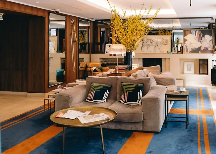 Hotel Eiffel Blomet Paris, France