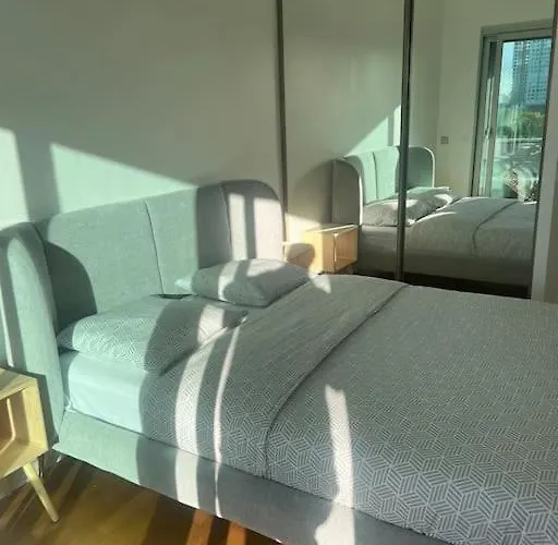 Apartament Tour Eiffel Terrasse Vue Seine Paryż, Francja