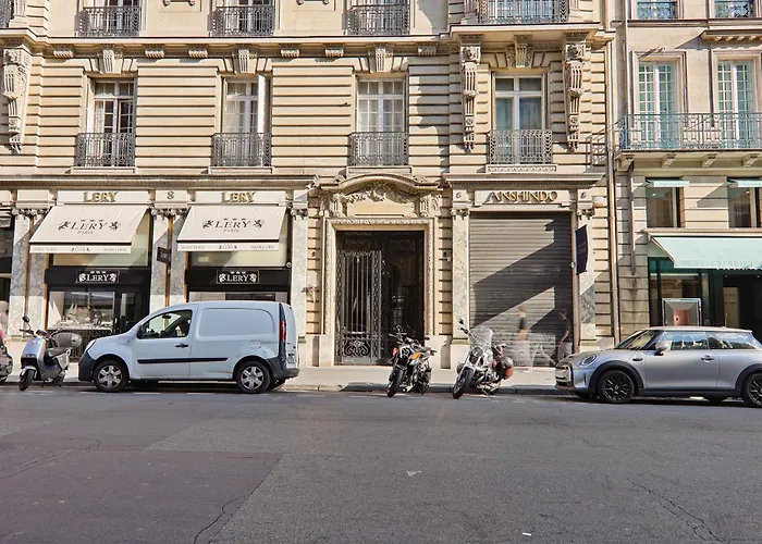 Appartement Quartier Rue De La Paix Free Netflix Parigi, Francia