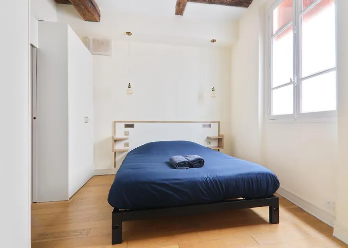 Appartement Quartier Pantheon 2 Free Netflix Paris, France