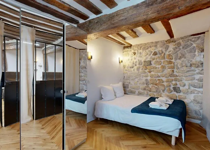 323 Suite Louis - Superbe Appartement A París, Francia