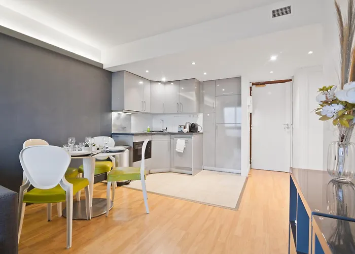 Charmant Appartement Quartier Tour Eiffel Free Netflix Parigi, Francia