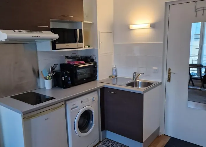 Belle Appartement Au Canal De Saint Martin París, Francia