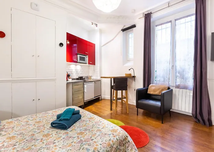 Studio Saint Sulpice Paris, France