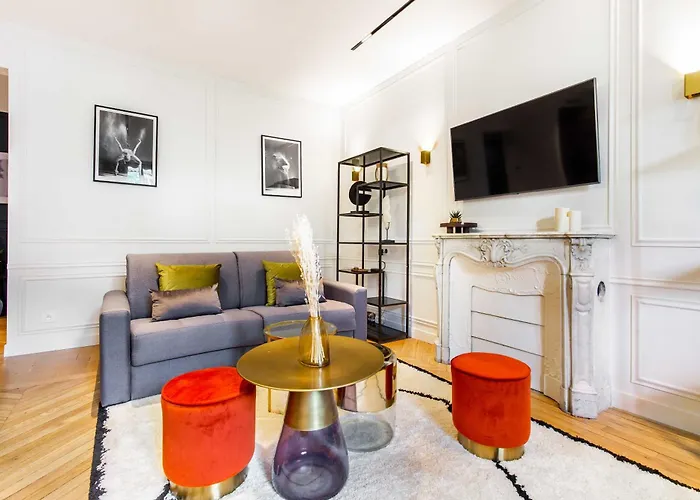Petite Residence 4 Apt - Bastille-Gare De Lyon - 6P Paris, France