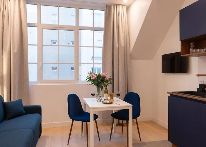 Faubourg Station Apartment Paris, France