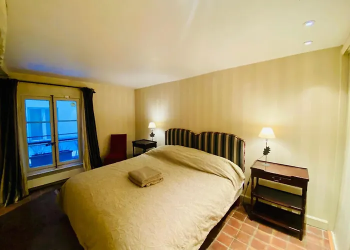 Appartement Musée du Louvre Parigi, Francia