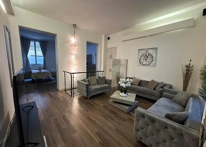 Les Champs Elysées-125m2 Modern&Spacious París, Francia