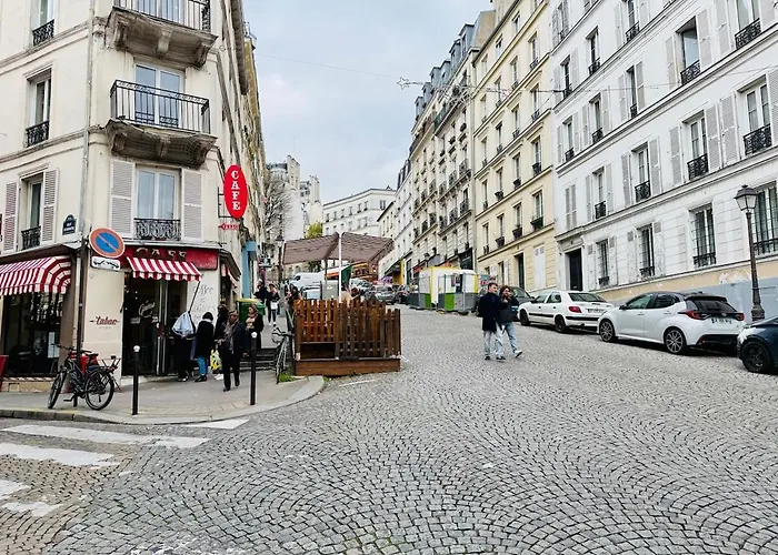 Charmant Cocon Au Coeur De Montmartre Paris, Frankreich