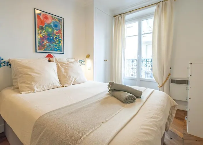 Appartement Haussmannien Etoile Paris, France