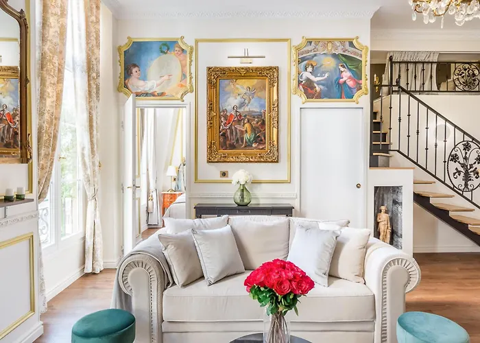 Merveil - Luxury Serviced Apartment - Aboukir VI Paris, France