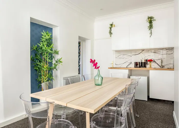 Merveil - Family Suite - Marais - Saint Denis II Paris, France