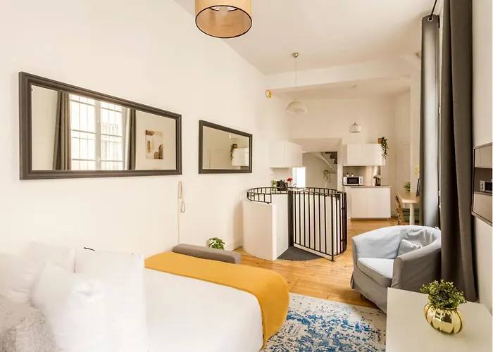 Merveil - Family Suite - Louvre - Clery Paris, France
