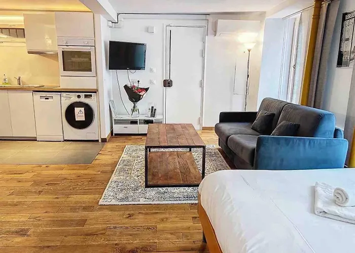 50M2 Rue Rambuteau/Pompidou/Marais/Hotel De Ville Paris, France