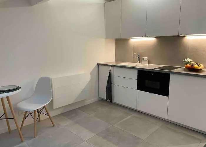 Charming Studio In The Heart Of Parigi, Francia