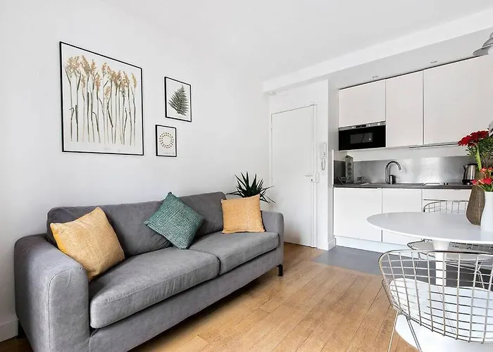 Superbe Studio Avec Balcon Au Coeur De Montorgueil Parigi, Francia