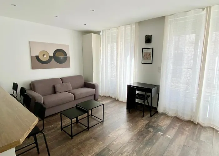 Maison Le Bac Apartments Париж, Франція